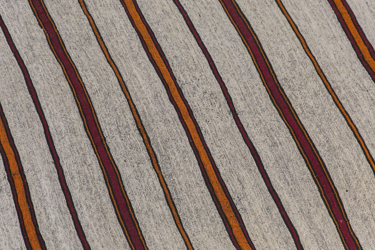 Neutral Turkish Kilim Rug – 4'9" x 8'6" (145 x 260 cm)
