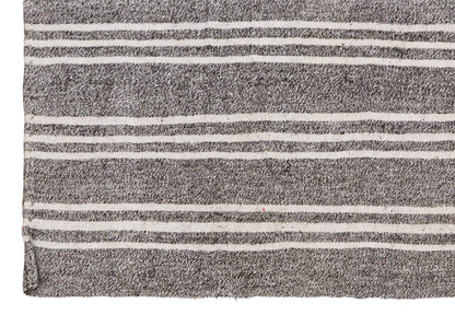 Neutral Turkish Kilim Rug – 7'9" x 10'6" (235 x 320 cm)