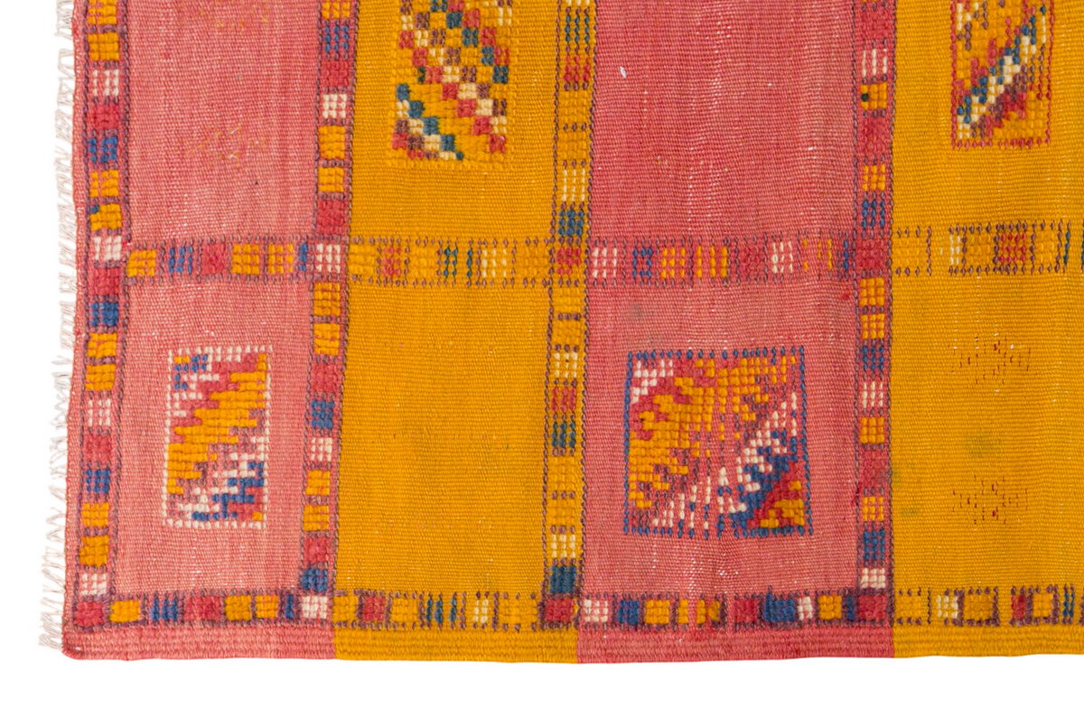 Vintage Handmade Kilim 3'6 x 6'2 feet 107 x 187 cm