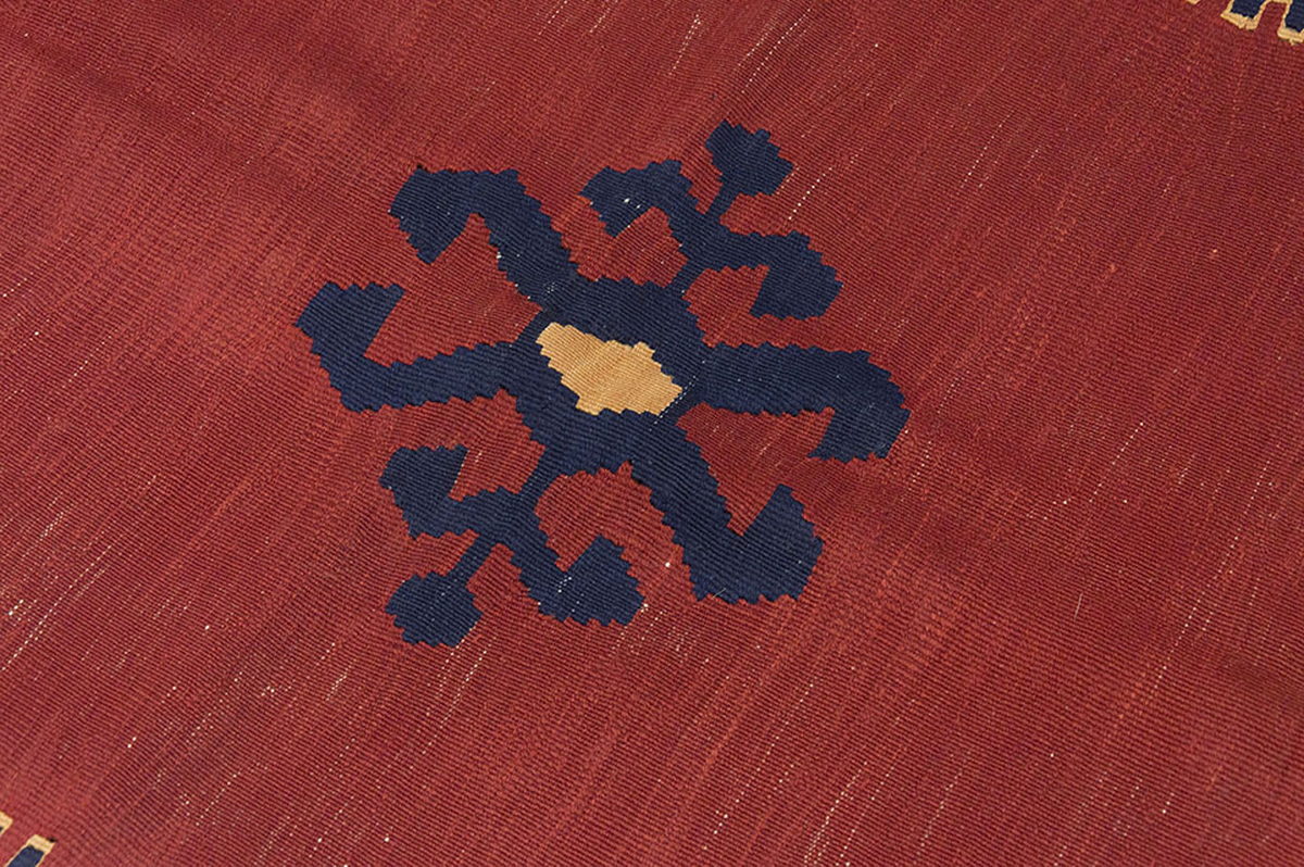 New Handmade Kilim 4'4 x 6'7 feet 133 x 200 cm