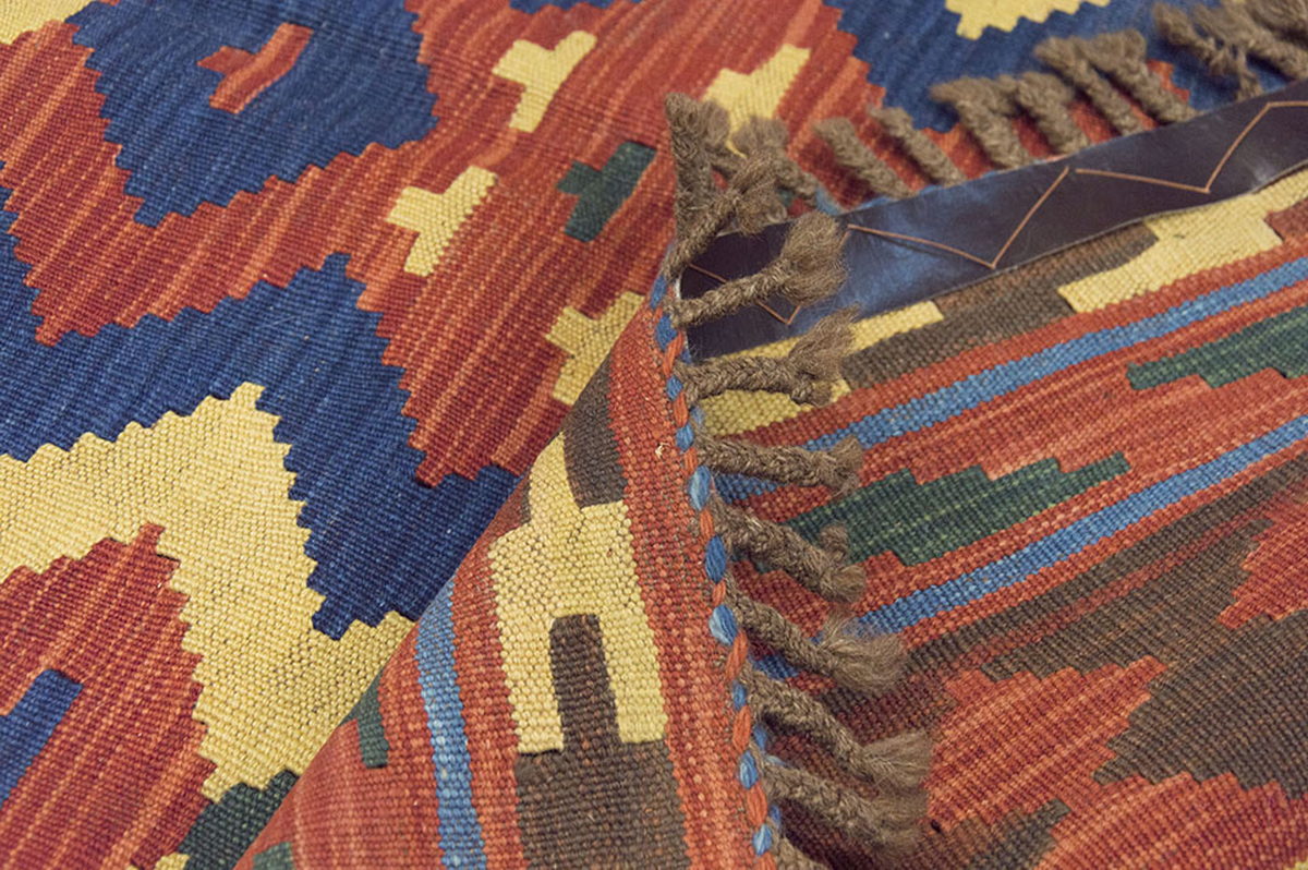 New Handmade Kilim 4'8 x 6'7 feet 142 x 200 cm