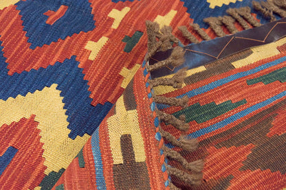 New Handmade Kilim 4'8 x 6'7 feet 142 x 200 cm