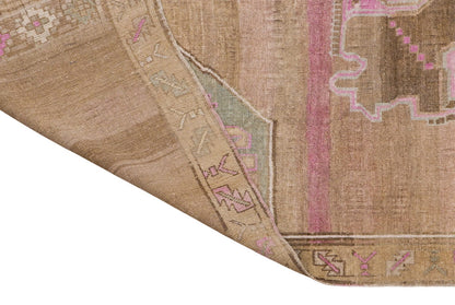 Oversized Vintage Turkish Rug, 7'7" x 13'1" (232 x 400 cm)