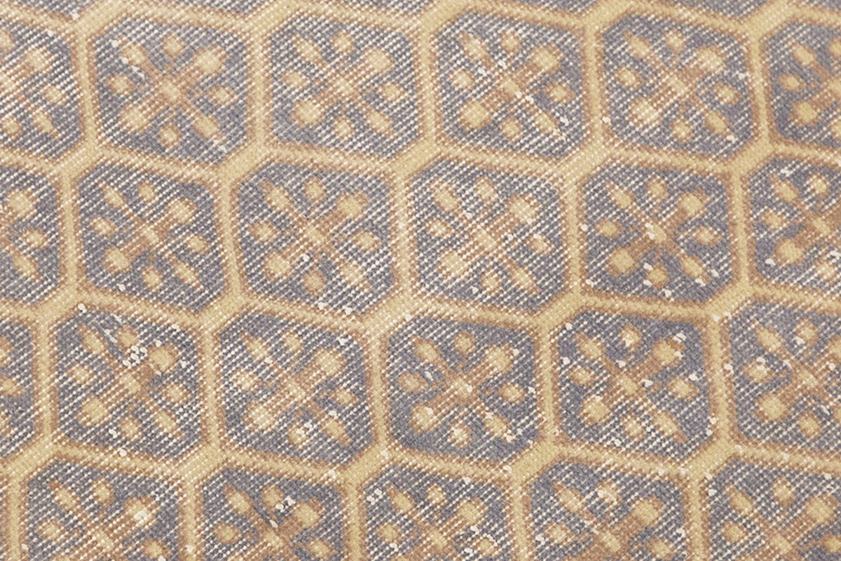 Runner Rug 2'3" x 10'10" feet 69 x 330 cm