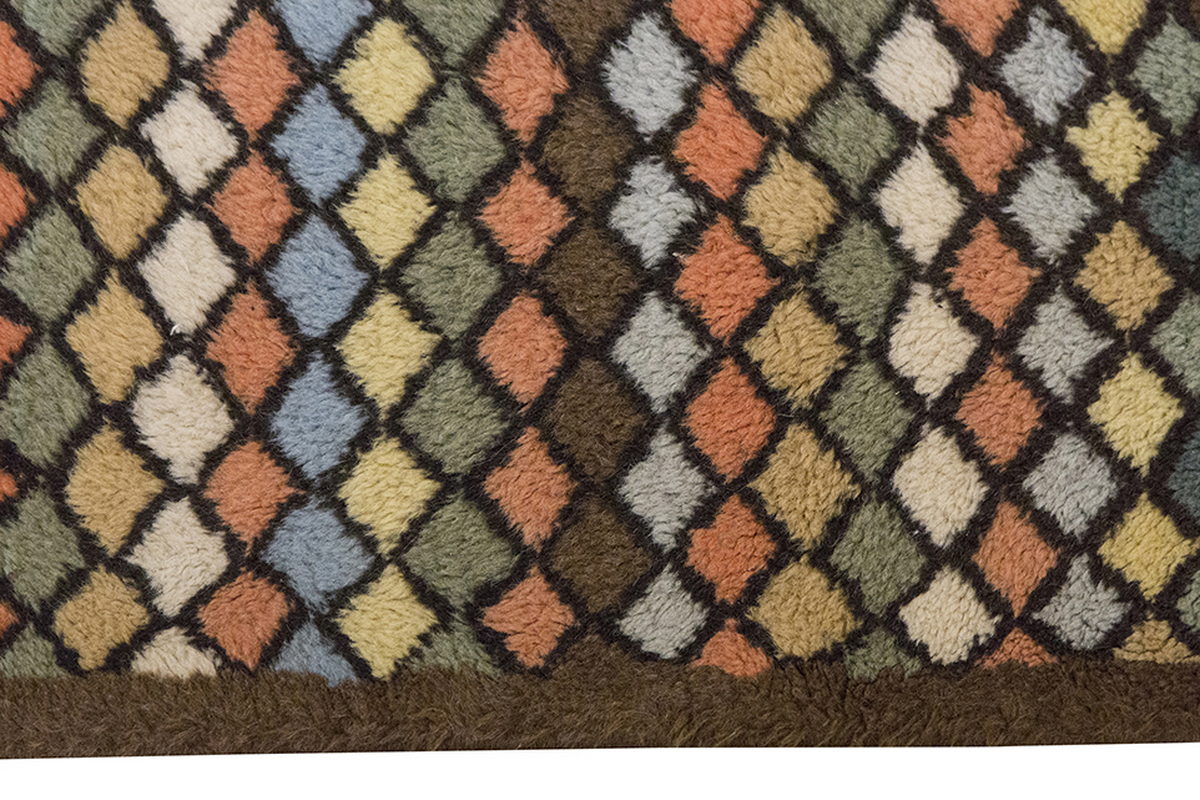 Runner Rug 2'3" x 6'5" feet 68 x 196 cm