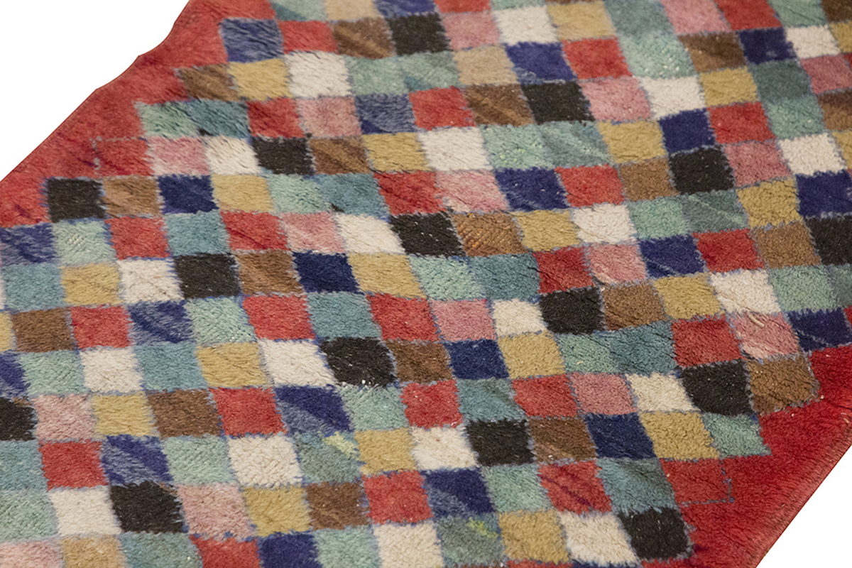 Runner Rug 2'4" x 10'5" feet 70 x 318 cm