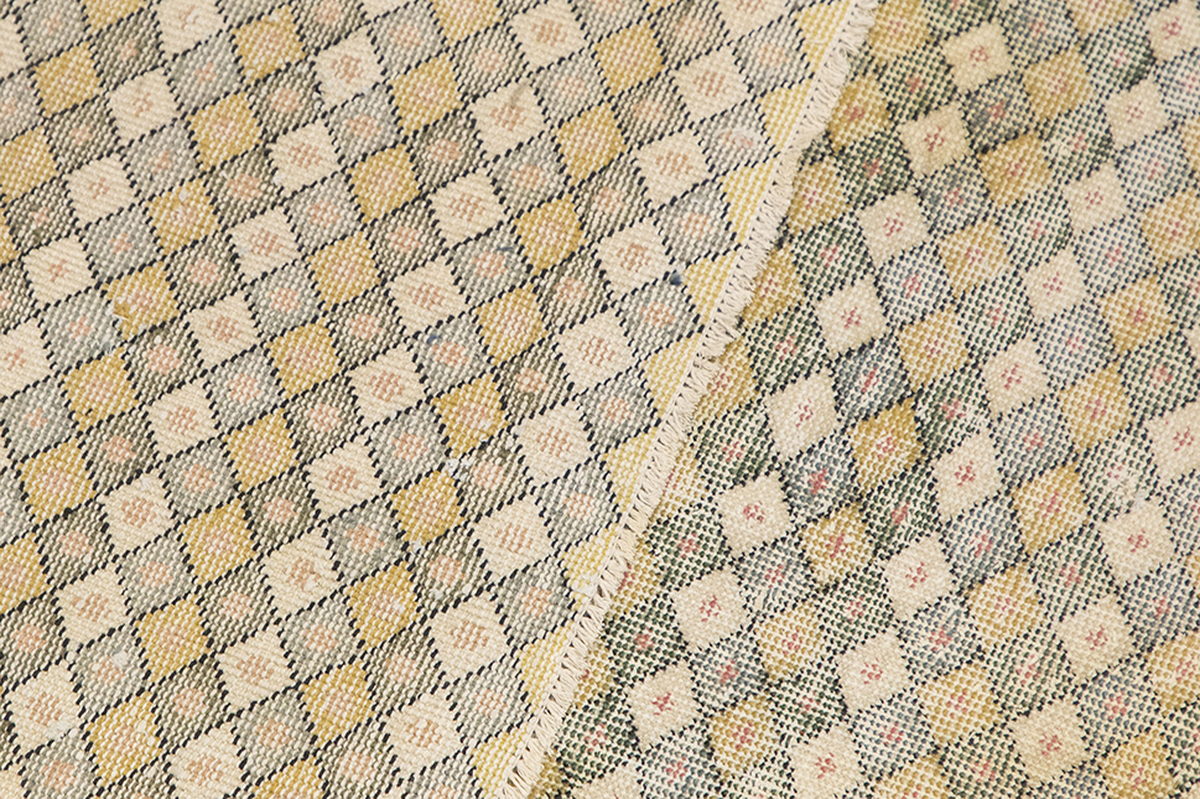 Runner Rug 2'9" x 10'8" feet 84 x 324 cm