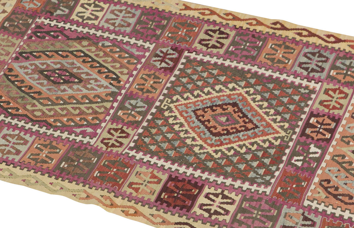 Sivas Şarkışla Kilim Runner, 82 x 363 cm / 2'8 x 12 feet