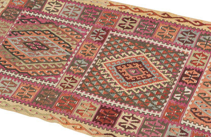 Sivas Şarkışla Kilim Runner, 82 x 363 cm / 2'8 x 12 feet