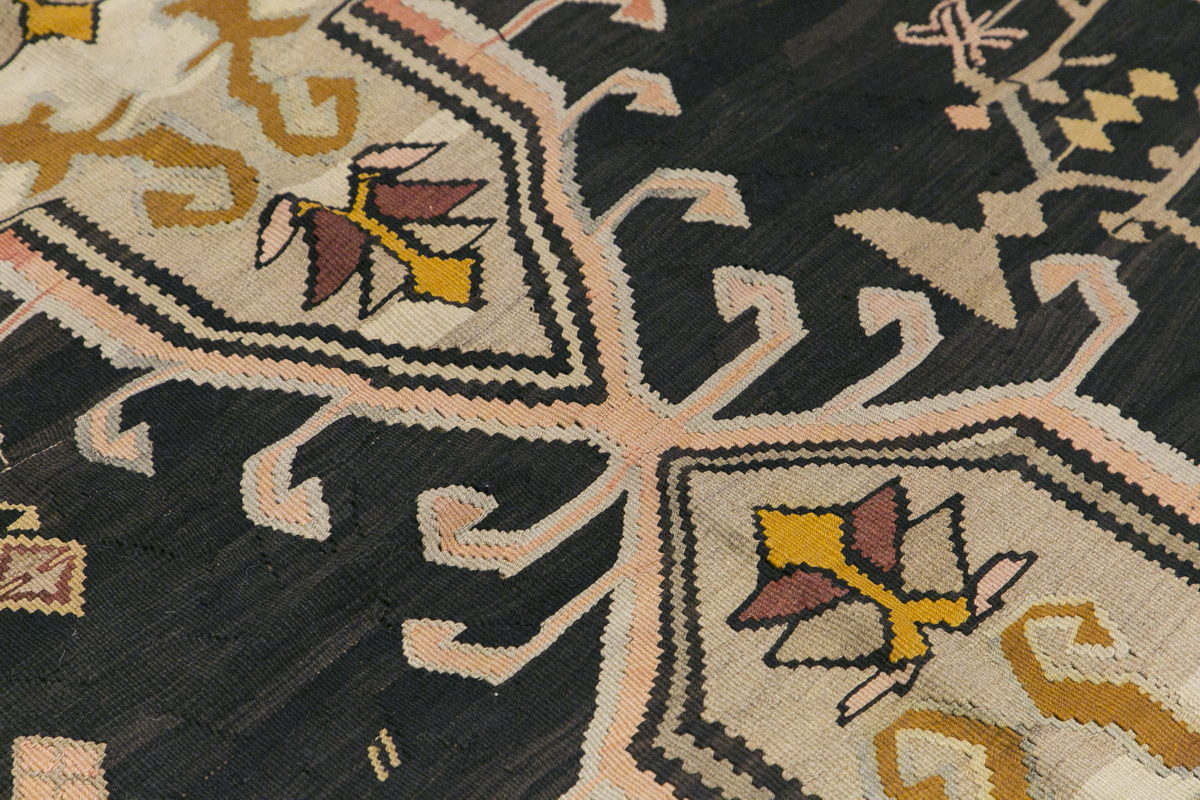 Turkish Bardız Kilim, 208 x 430 cm / 7 x 14'1 feet