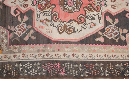 Turkish Bardız Kilim, 220 x 368 cm / 7'3 x 12 feet