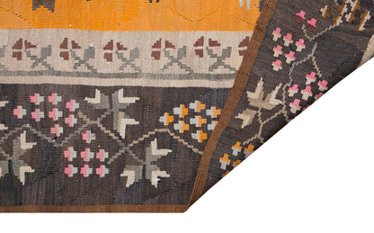 Turkish Bardız Kilim, 220 x 368 cm / 7'3 x 12 feet