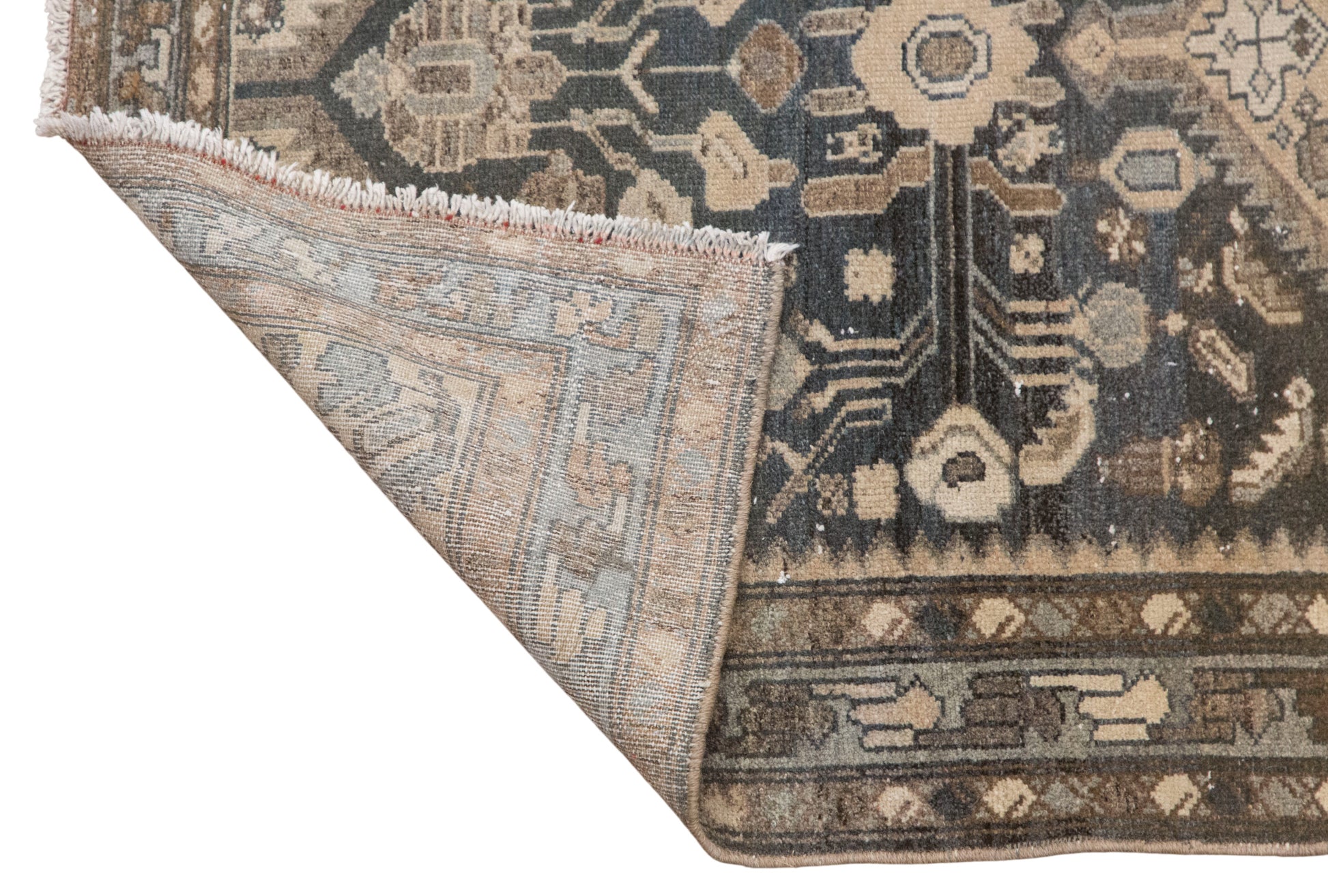 Turkish Handmade Rug  105 x 185 cm (3.4 x 6.1 ft)