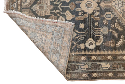 Turkish Handmade Rug  105 x 185 cm (3.4 x 6.1 ft)