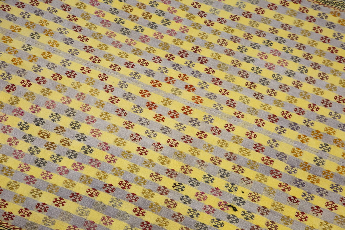 Turkish Kilim Rug 171x226 cm (5'7" x 7'5")