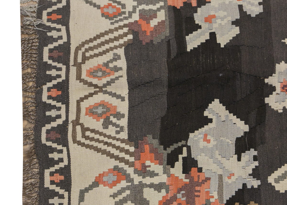 Turkish Moldovian Kilim, 158 x 235 cm / 5'2 x 7'9 feet