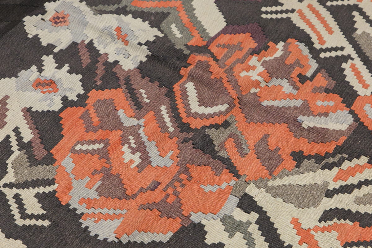 Turkish Moldovian Kilim, 158 x 235 cm / 5'2 x 7'9 feet