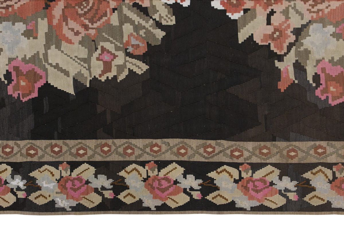 Turkish Moldovian Kilim, 186 x 325 cm / 6'1 x 10'8 feet
