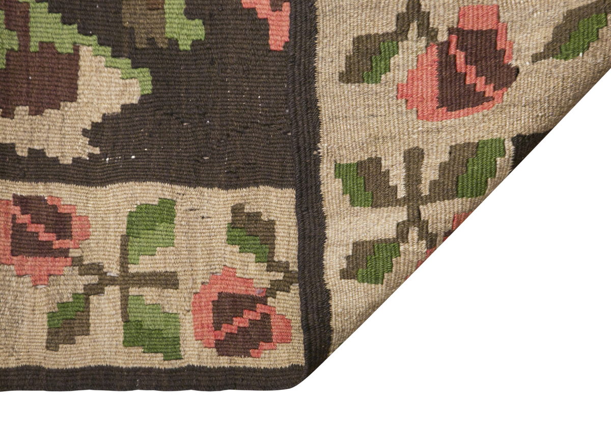 Turkish Moldovian Kilim, 187 x 293 cm / 6'2 x 9'7 feet
