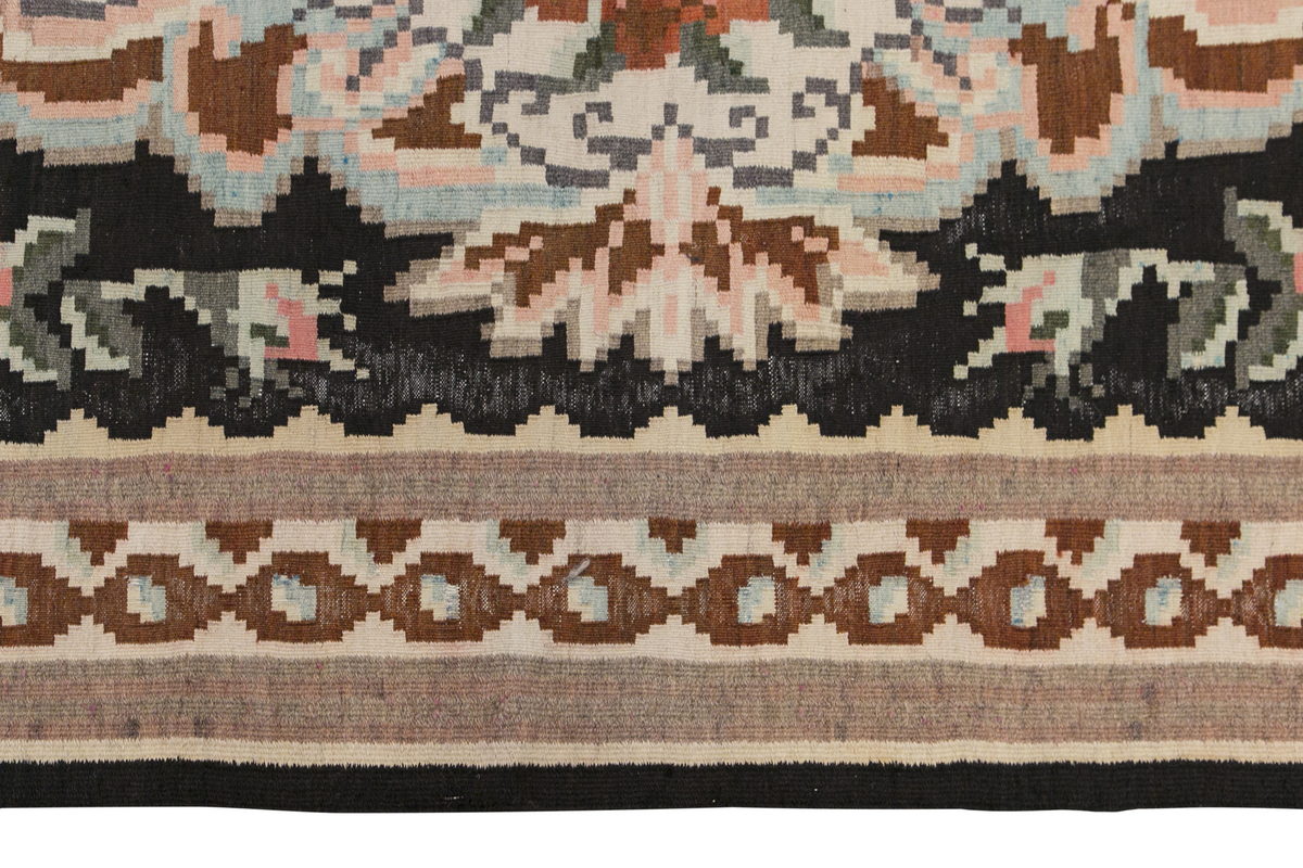 Turkish Moldovian Kilim, 196 x 310 cm / 6'5 x 10'2 feet