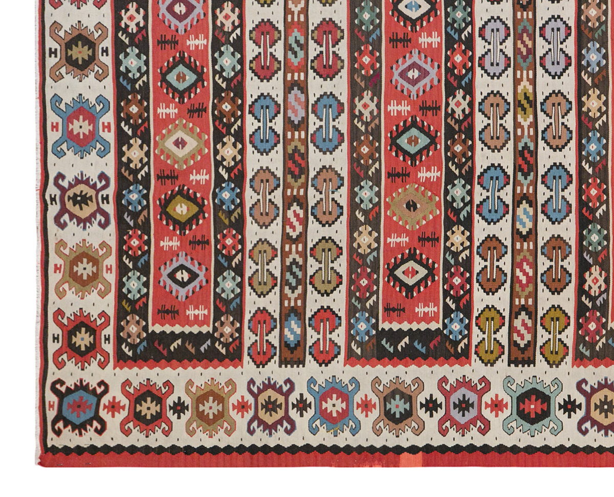 Turkish Moldovian Kilim Runner – 248 x 342 cm / 8'1 x 11'2 feet