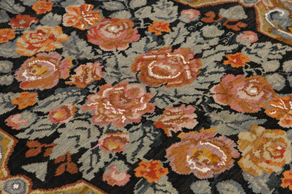 Turkish Moldovian Rug, 215 x 365 cm / 7 x 12 feet
