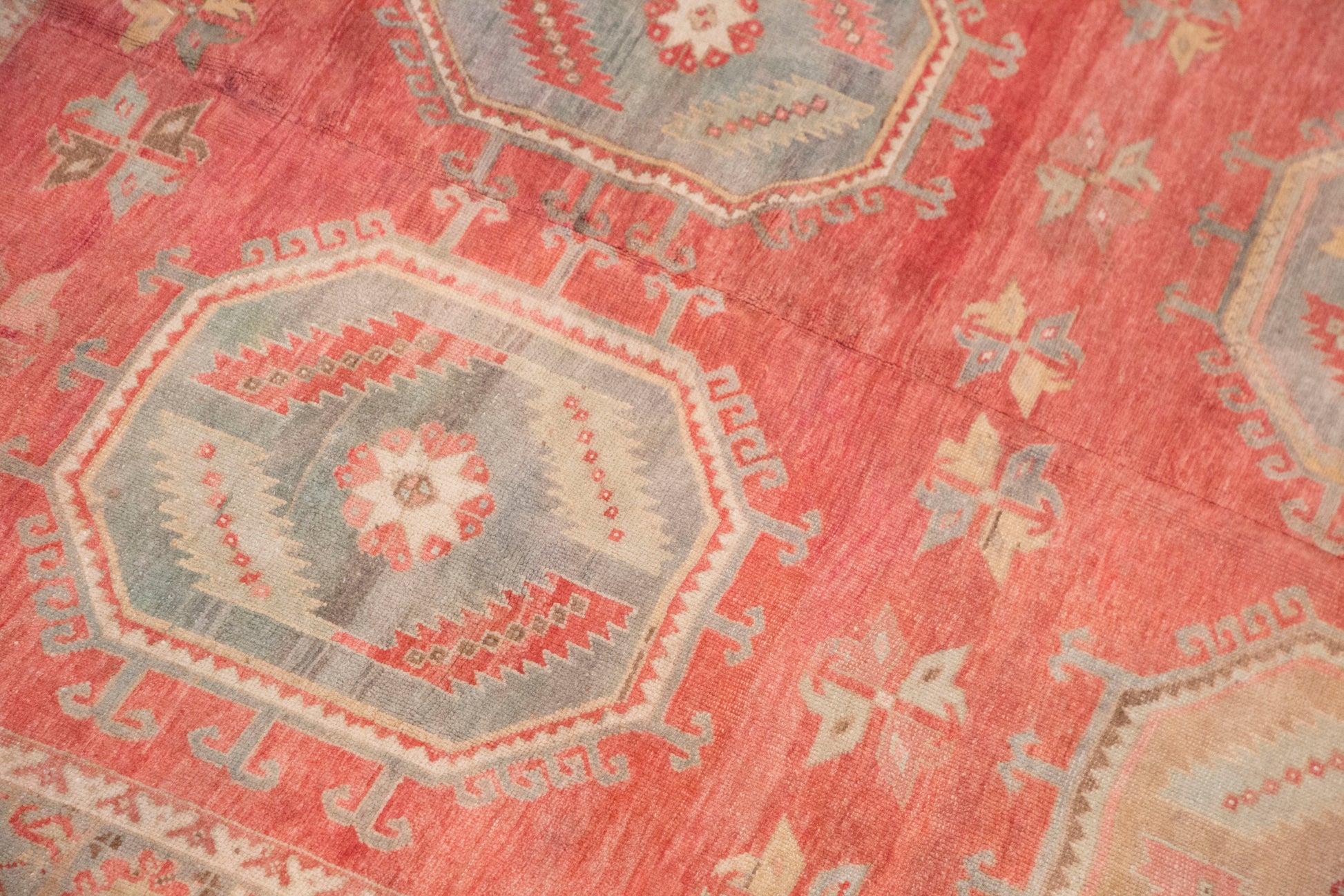 Turkish Oushak Rug 225x405 cm (7.4x13.3 ft)