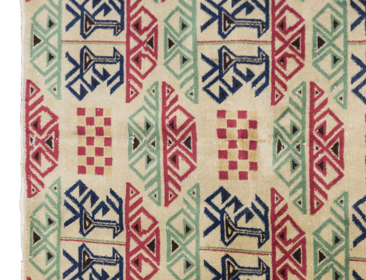 Turkish Rug", Vintage Rug, 5'2 x 8'3 feet / 157 x 252 cm