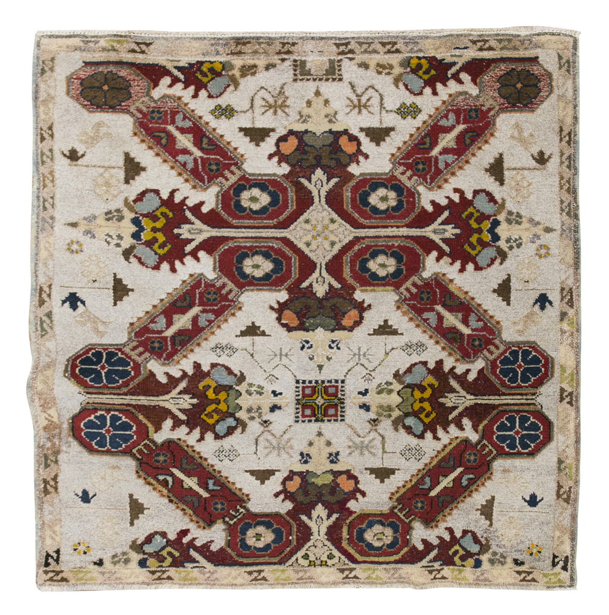 Vintage Rug, 3'3 x 3'8 feet / 100 x 113 cm