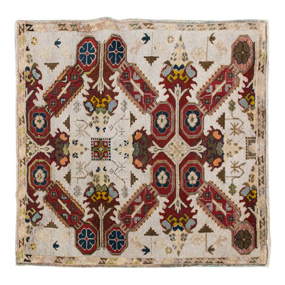 Vintage Rug, 3'3 x 3'8 feet / 100 x 113 cm