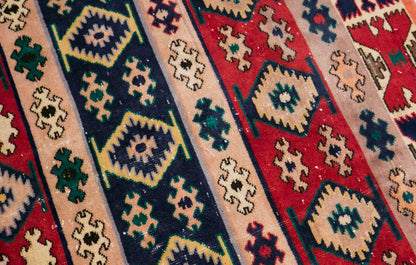 Turkish Rug, Vintage Rug,  4'2  x 7'9 feet / 128 x 236 cm