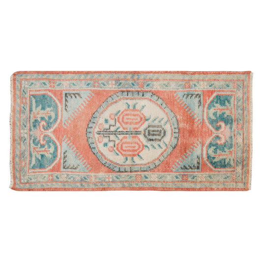 Turkish Rug, Vintage Rug, 2'6 x 4'11 feet / 76 x 150 cm