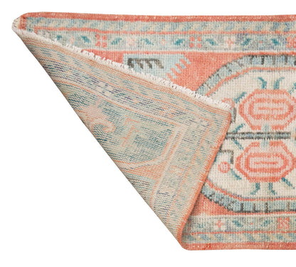 Turkish Rug, Vintage Rug, 2'6 x 4'11 feet / 76 x 150 cm