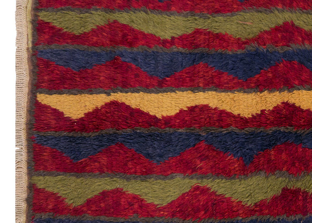 Turkish Tulu Rug – 4'5" x 7'3" (135 x 220 cm), Vintage Karapınar Tulu