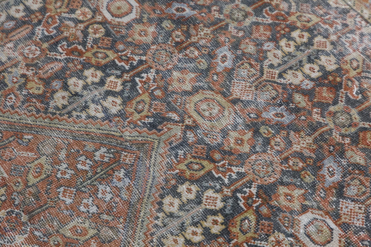 Vintage Oushak Rug – 125x195 cm / 4'1" x 6'5" feet
