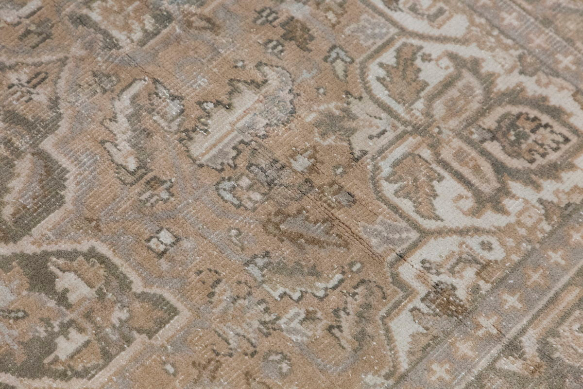 Vintage Oushak Rug – 138x187 cm / 4'6" x 6'2" feet