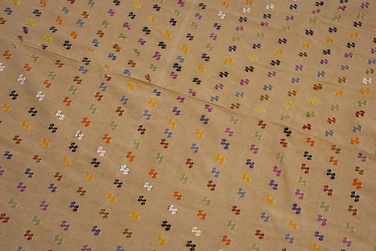 Vintage 1960s Turkish Kilim Rug 208x357 cm – Handwoven Wool Minimalist Carpet