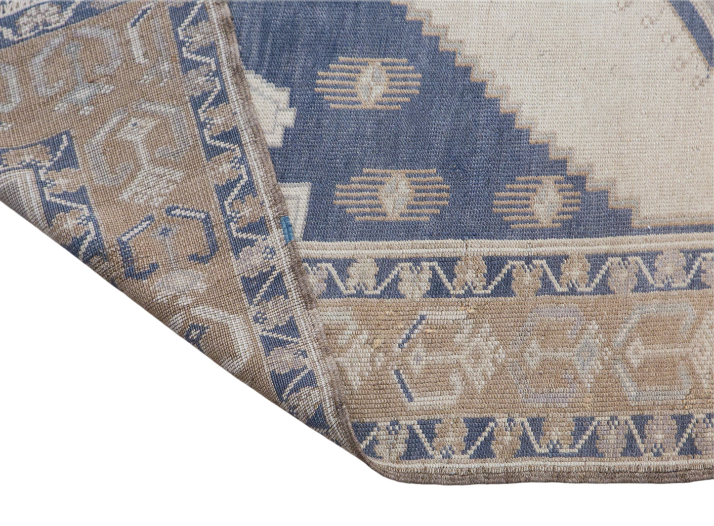 Vintage Anatolian Rug 4'11" x 8'10" (150x270 cm)