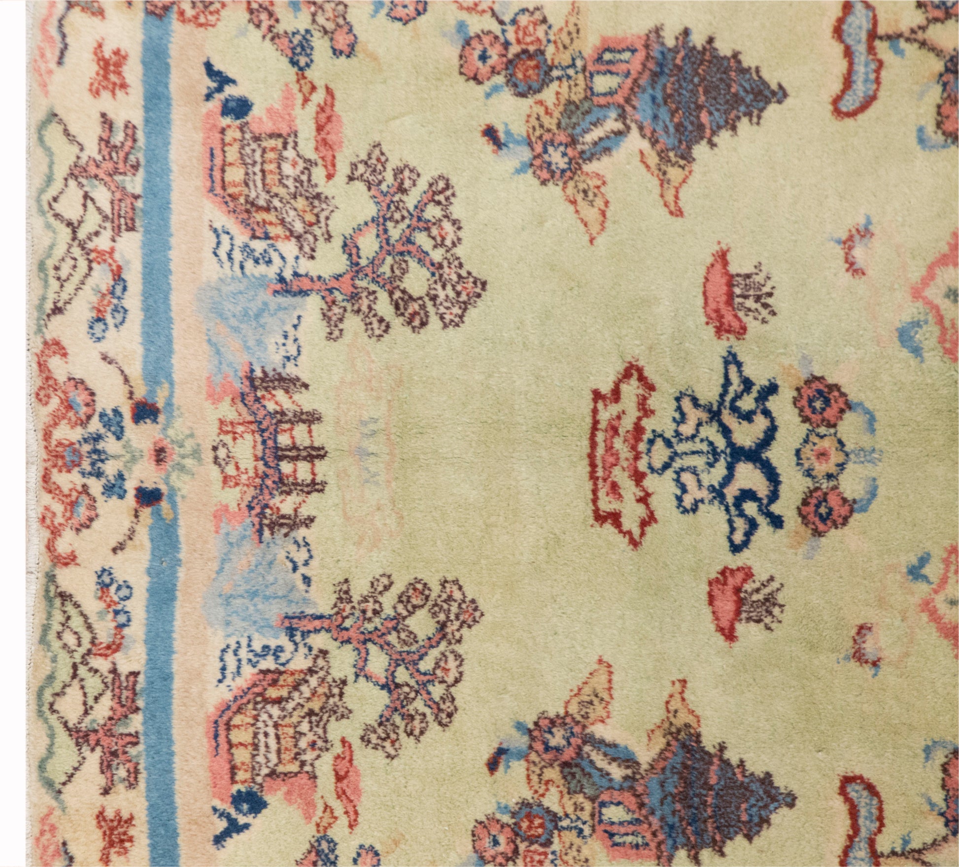 Vintage Anatolian Turkish Rug 122 x 180 cm (4 x 5.9 ft)