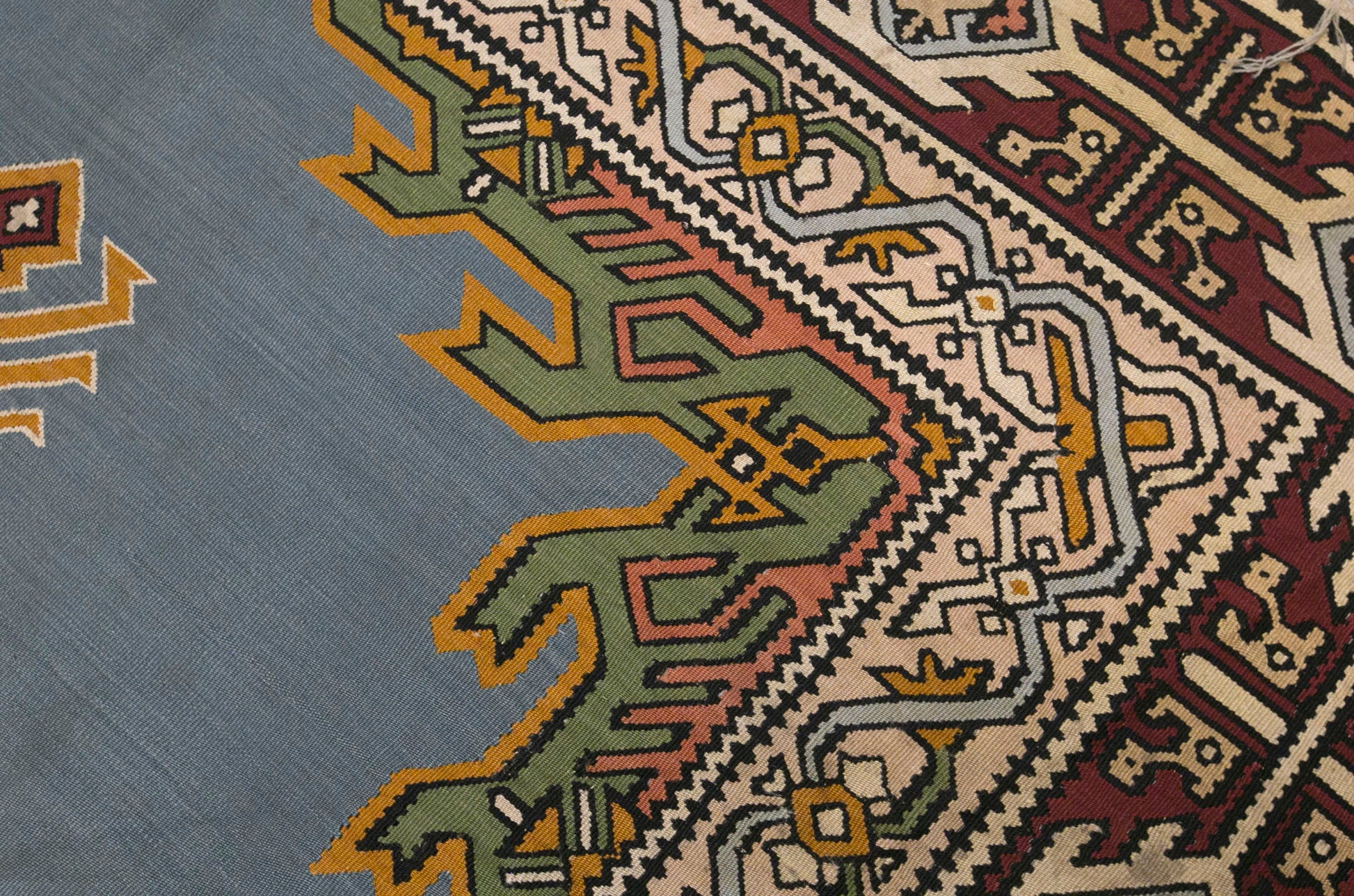Vintage Antique Bessarabian Kilim, 215 x 300 cm / 7.1 x 9.8 ft