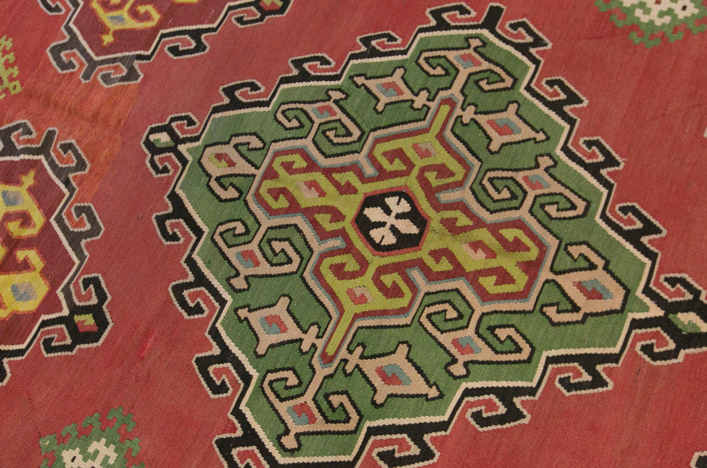 Vintage Antique Bessarabian Kilim, 230 x 325 cm / 7.5 x 11 ft