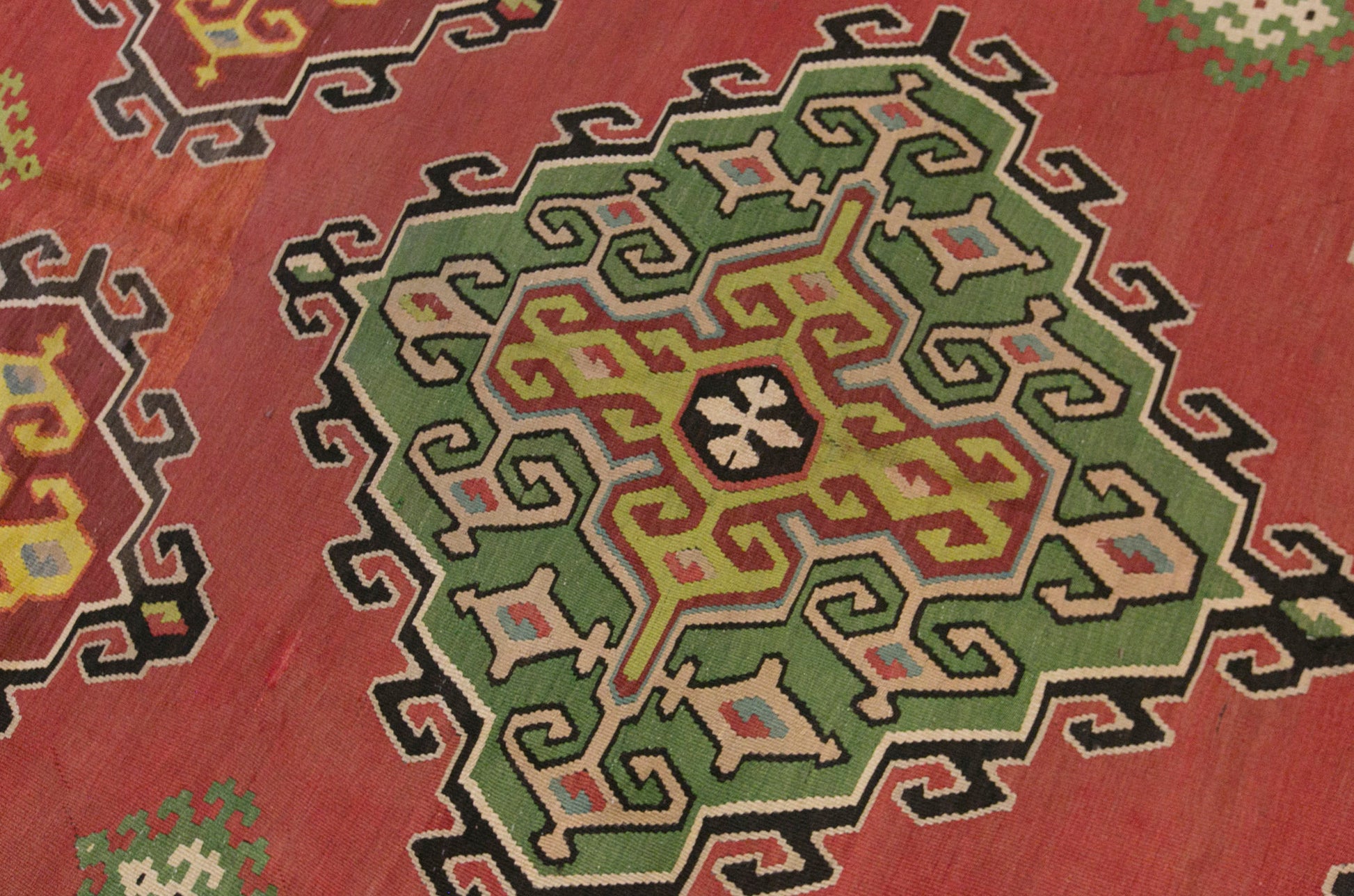 Vintage Antique Bessarabian Kilim, 230 x 325 cm / 7.5 x 11 ft