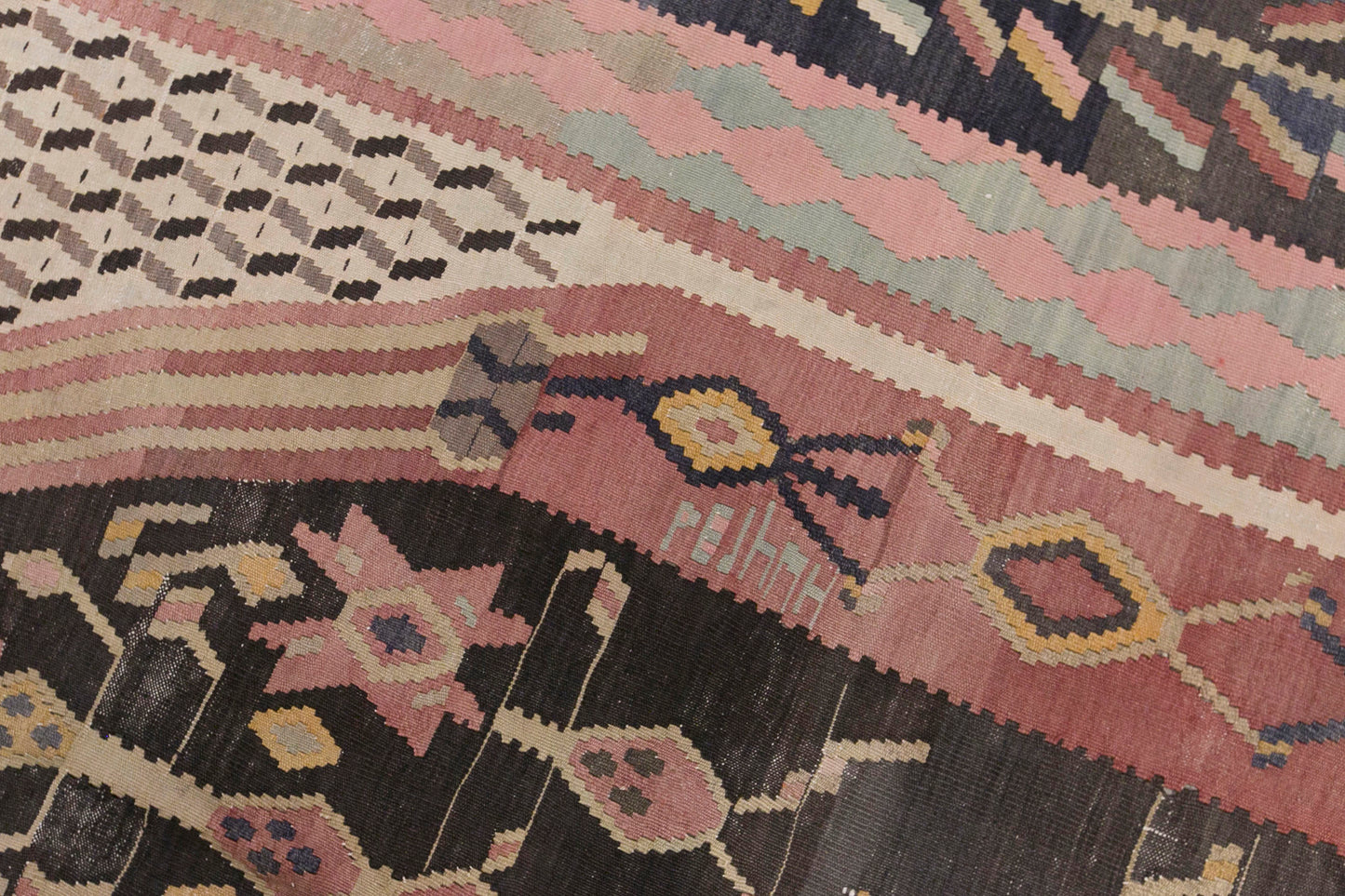 Vintage Antique Caucasian Kilim, 192 x 320 cm / 6.3 x 10 ft