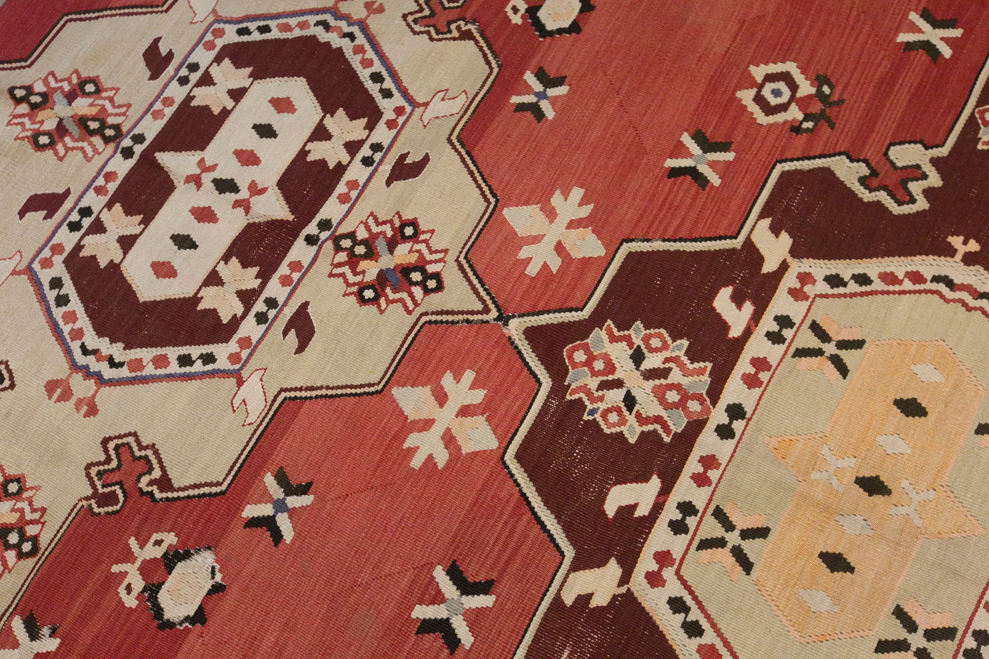 Vintage Antique Bessarabian Kilim, 255 x 345 cm / 8.4 x 11 ft
