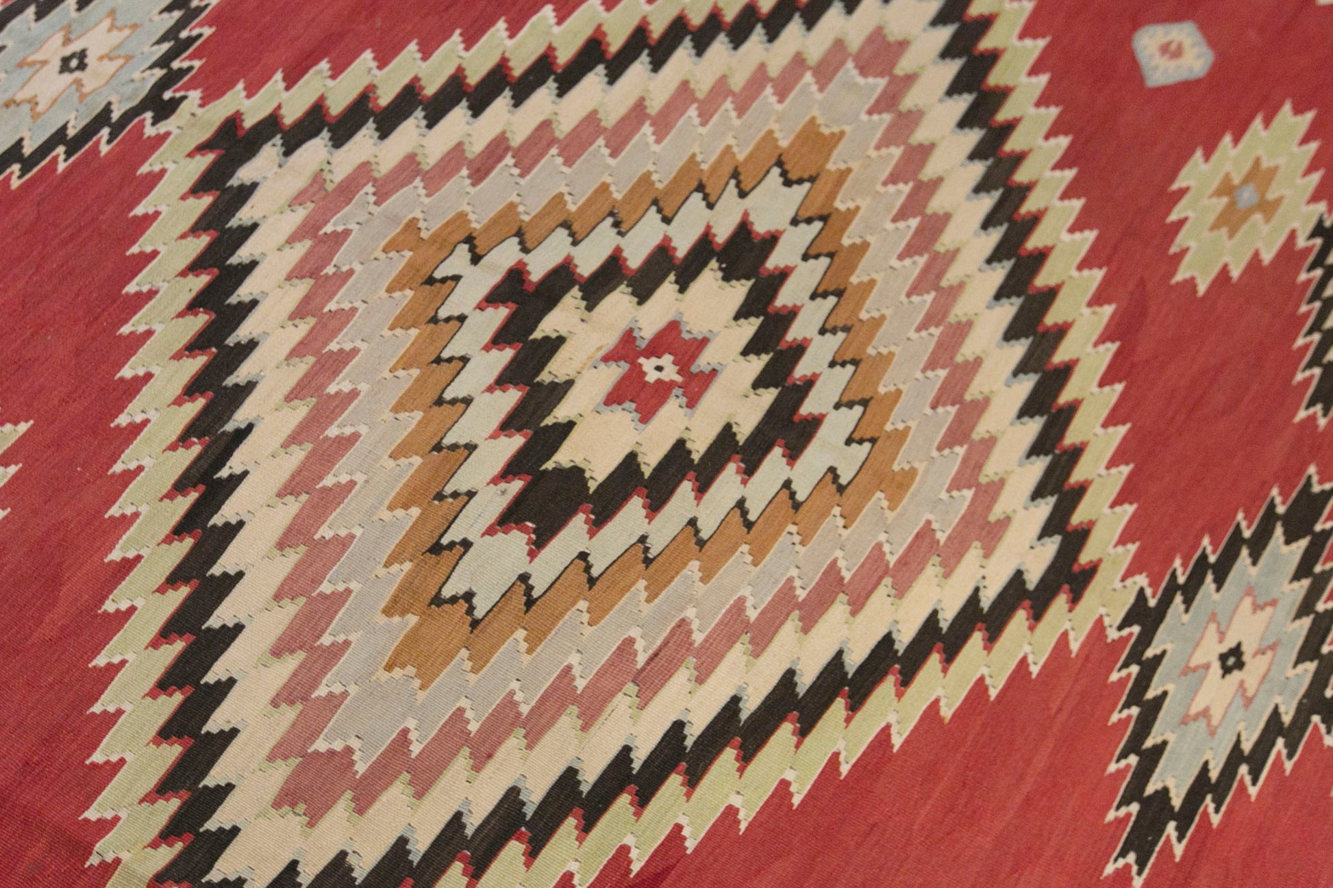 Vintage Antique Kilim, 300 x 350 cm / 9.8 x 11 ft