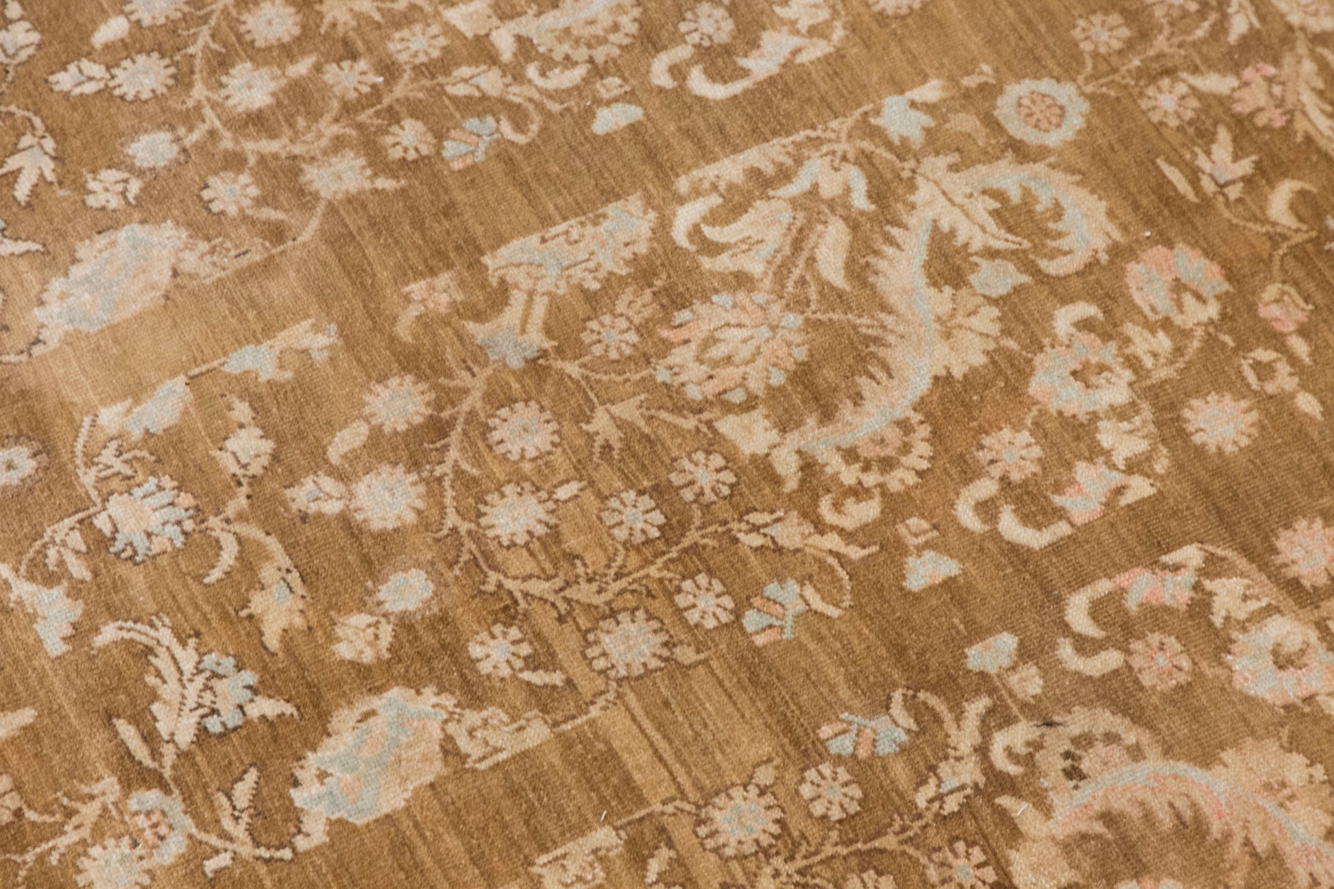 Vintage Handwoven Wool Rug, 217 x 330 cm / 7.1 x 11 ft