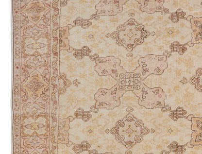 Vintage Isparta Wool Rug 6'7"x9'9" | Handwoven Turkish Rug