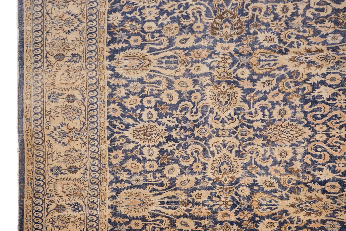 Vintage Isparta Wool Rug 8'6"x12'2" | Handwoven Turkish Carpet