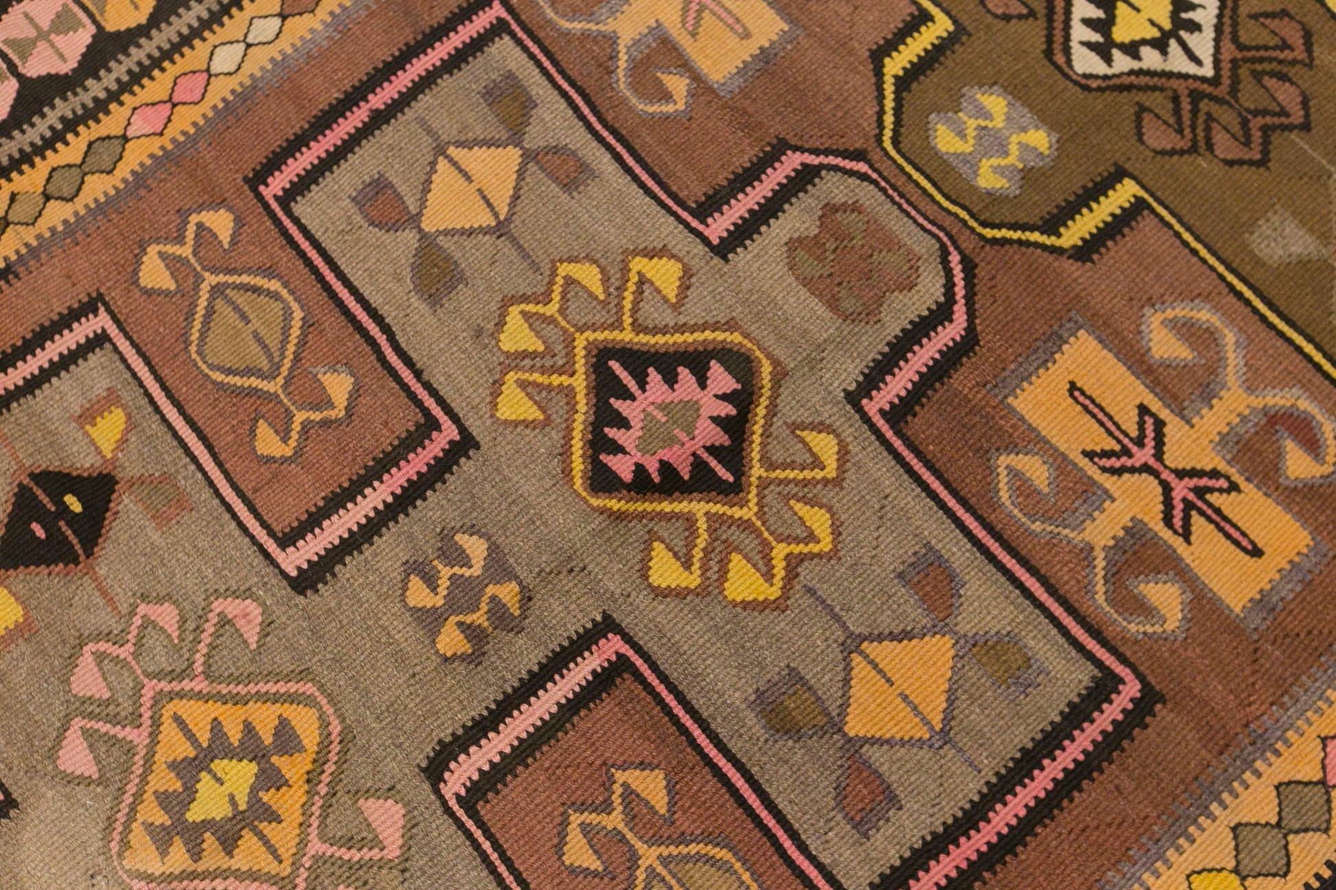 Vintage Kars Kilim Rug, 4.4 x 12.8 ft, 133 x 390 cm, Handwoven Turkish Wool Kilim