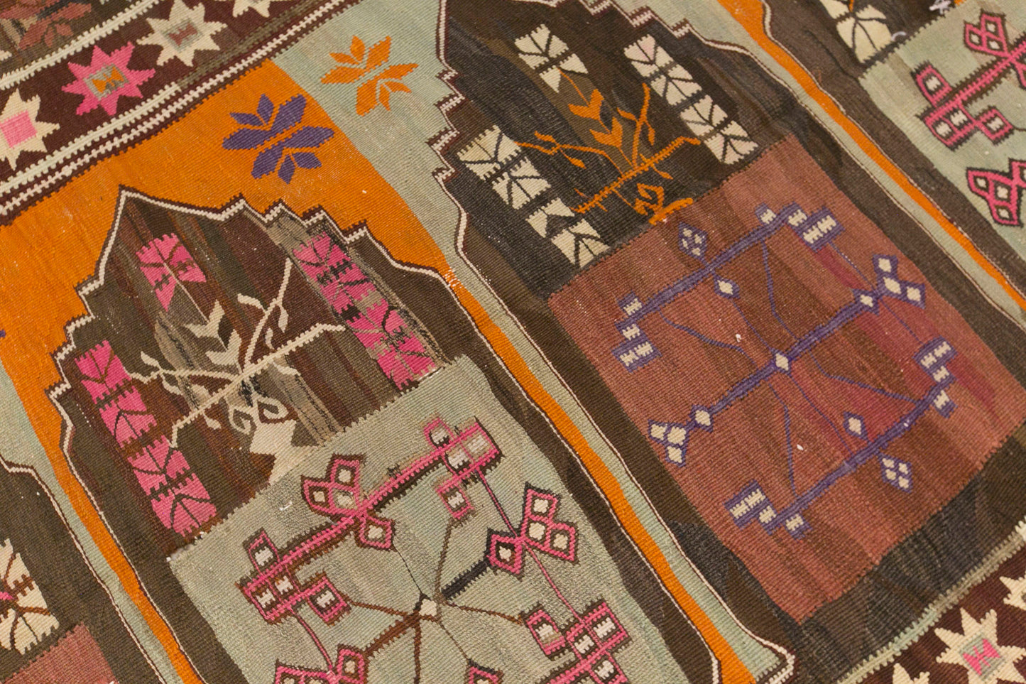Vintage Kars Kilim Rug, 4.9 x 10.0 ft, 150 x 305 cm, Handwoven Turkish Wool Kilim